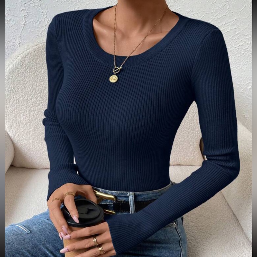 Ribbed knit soft knit sweater crewneck minimalist white - Picture 7 of 8